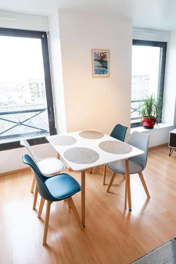 Appartement Rien Que Pour Vous Proche Centre Ville Laval  Exterior foto