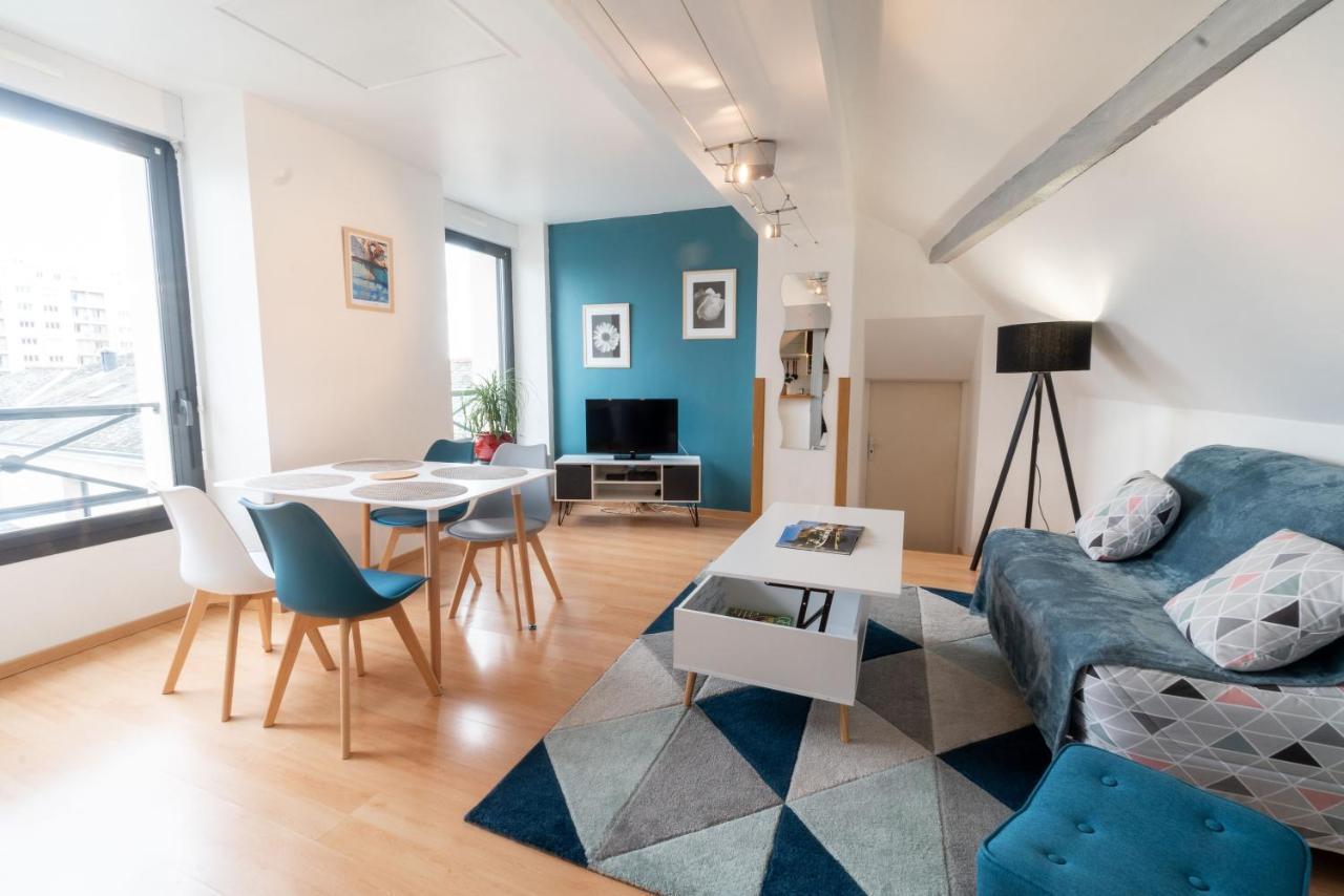 Appartement Rien Que Pour Vous Proche Centre Ville Laval  Exterior foto